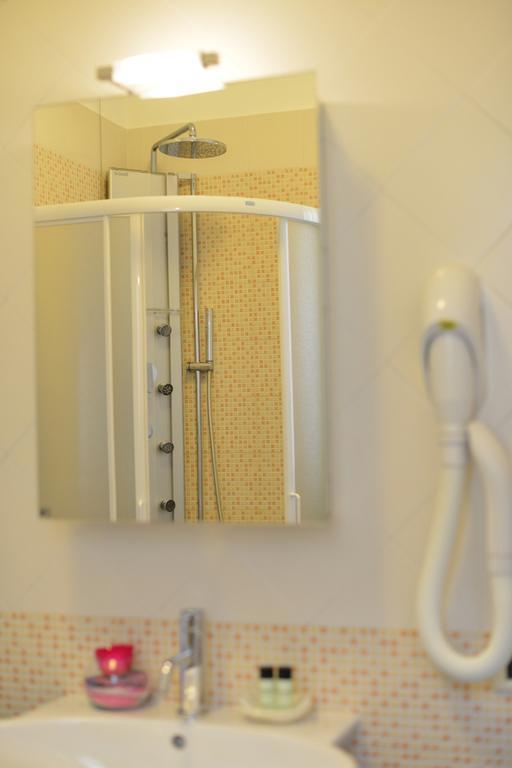 Hotel Rosignano Rosignano Solvay Pokój zdjęcie